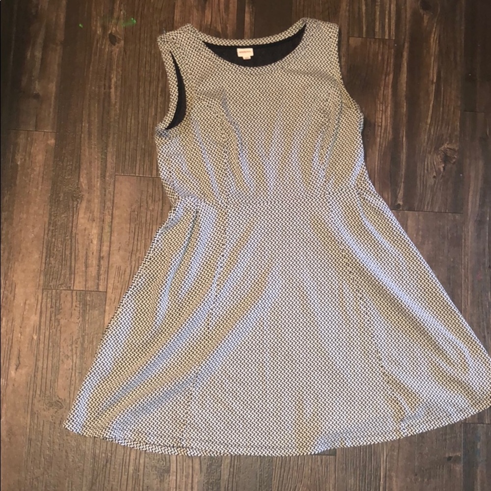 Knee Length Sleeveless Dress